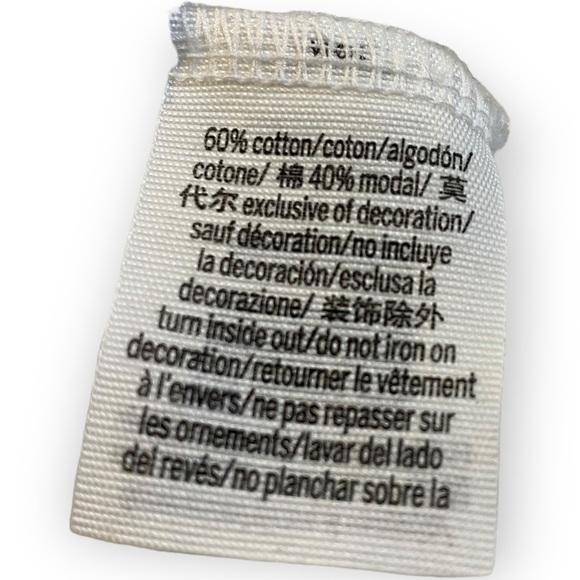 2for$30 PINK Victoria’s Secret Heart Cropped Long Sleeve T-shirt Size Medium - Picture 9 of 10